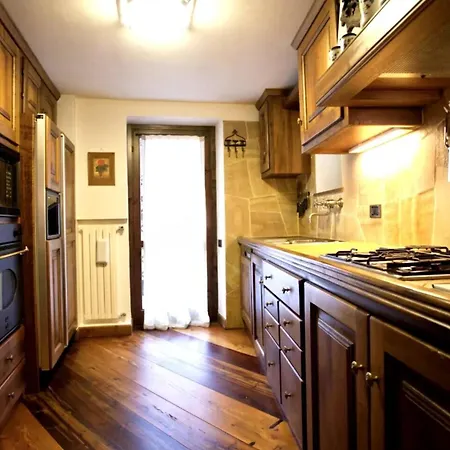 Rustic Apartment, Quiet Location Breuil-Cervinia